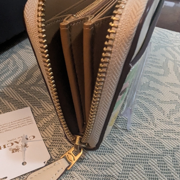 Coach wallet - Picture 9 of 10